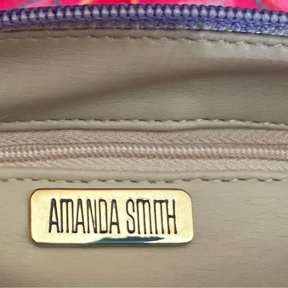 Electric blue Amanda Smith leather purse. Measures approximately 8 x 6“. EUC - Picture 7 of 10